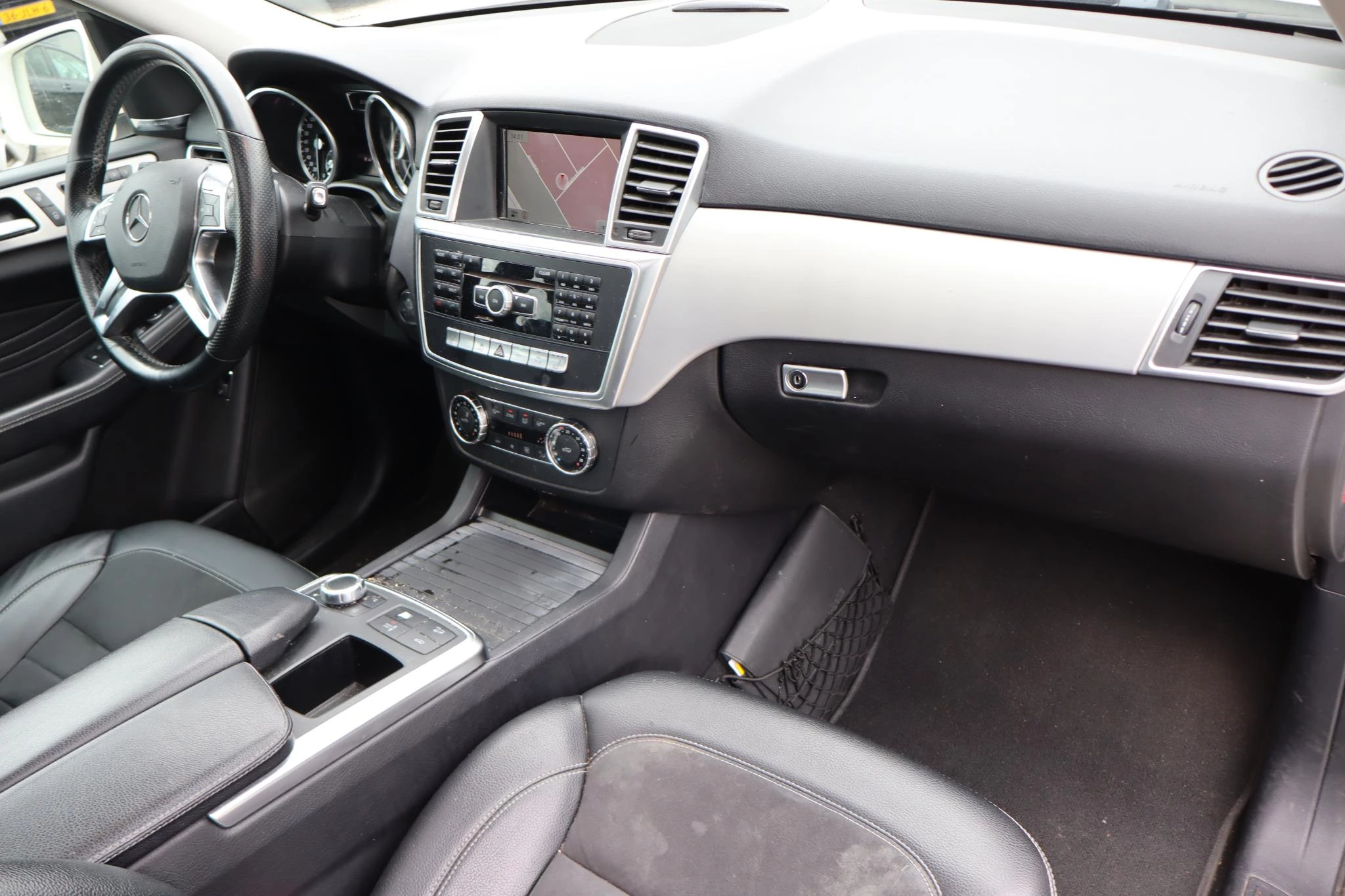 Hoofdafbeelding Mercedes-Benz M-Klasse