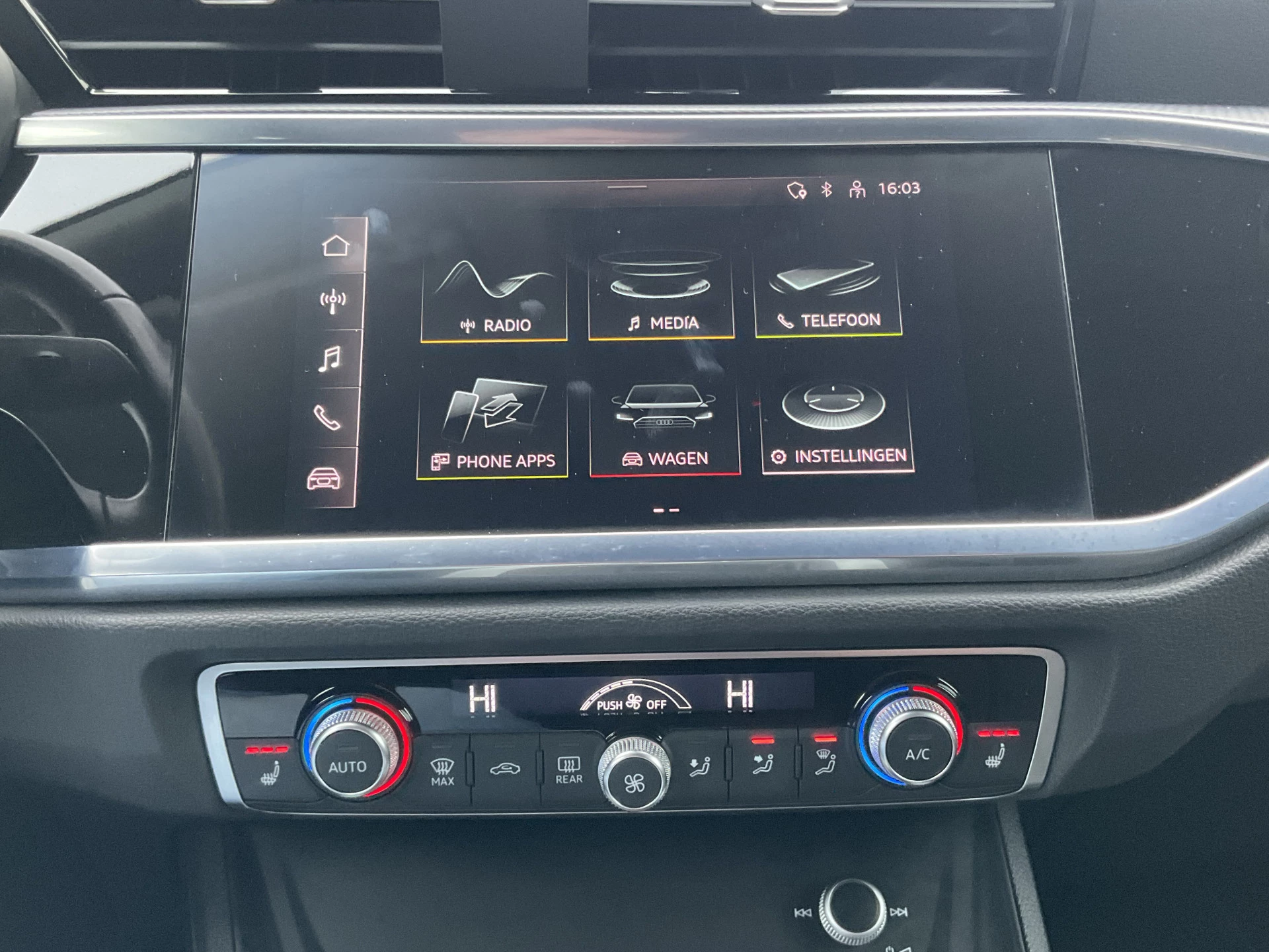 Hoofdafbeelding Audi Q3