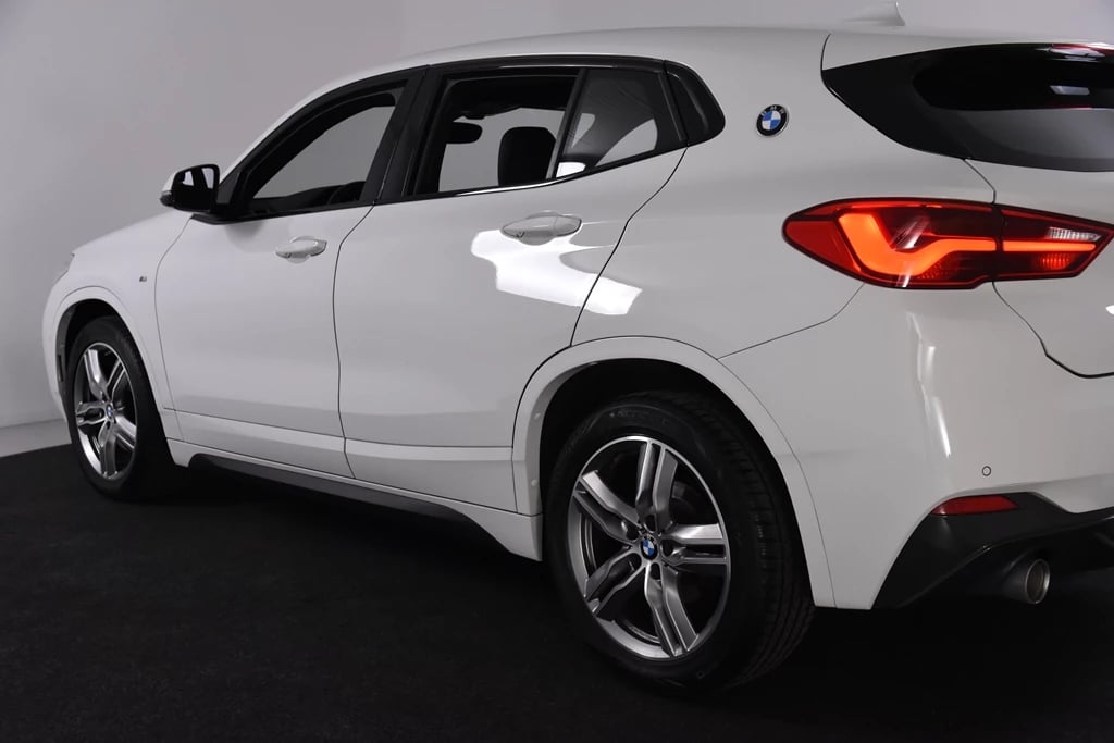 Hoofdafbeelding BMW X2