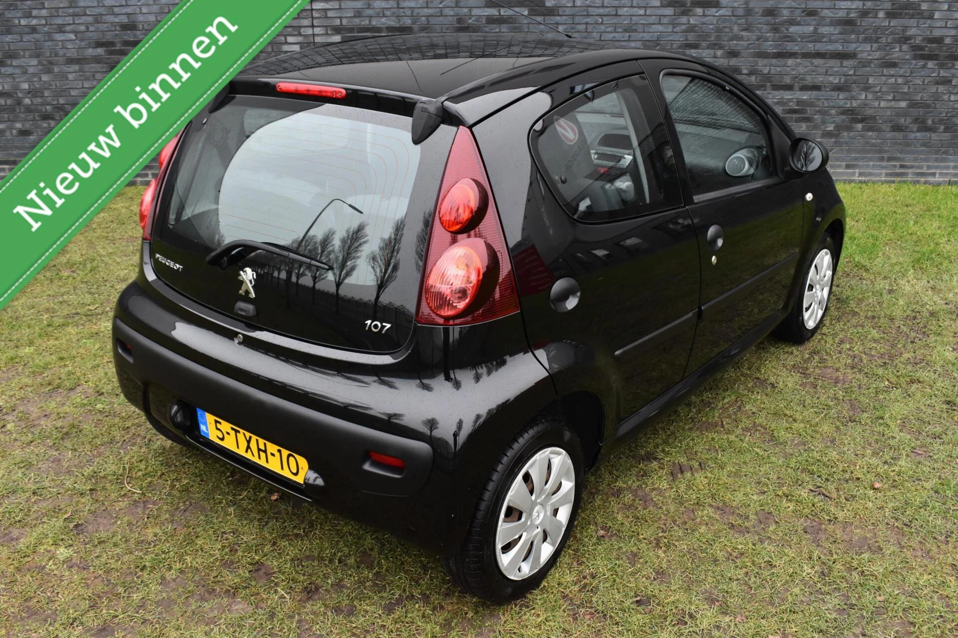 Hoofdafbeelding Peugeot 107
