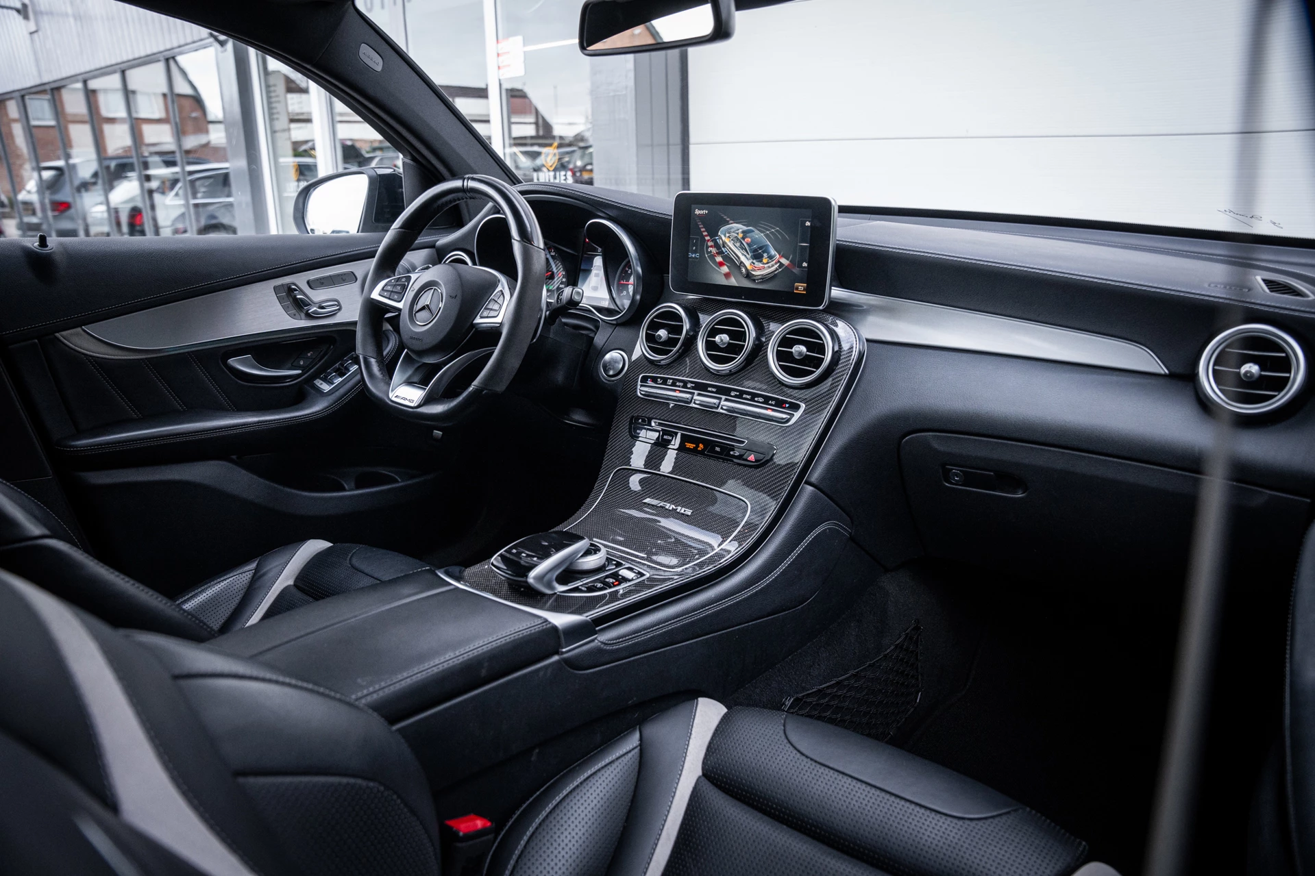 Hoofdafbeelding Mercedes-Benz GLC