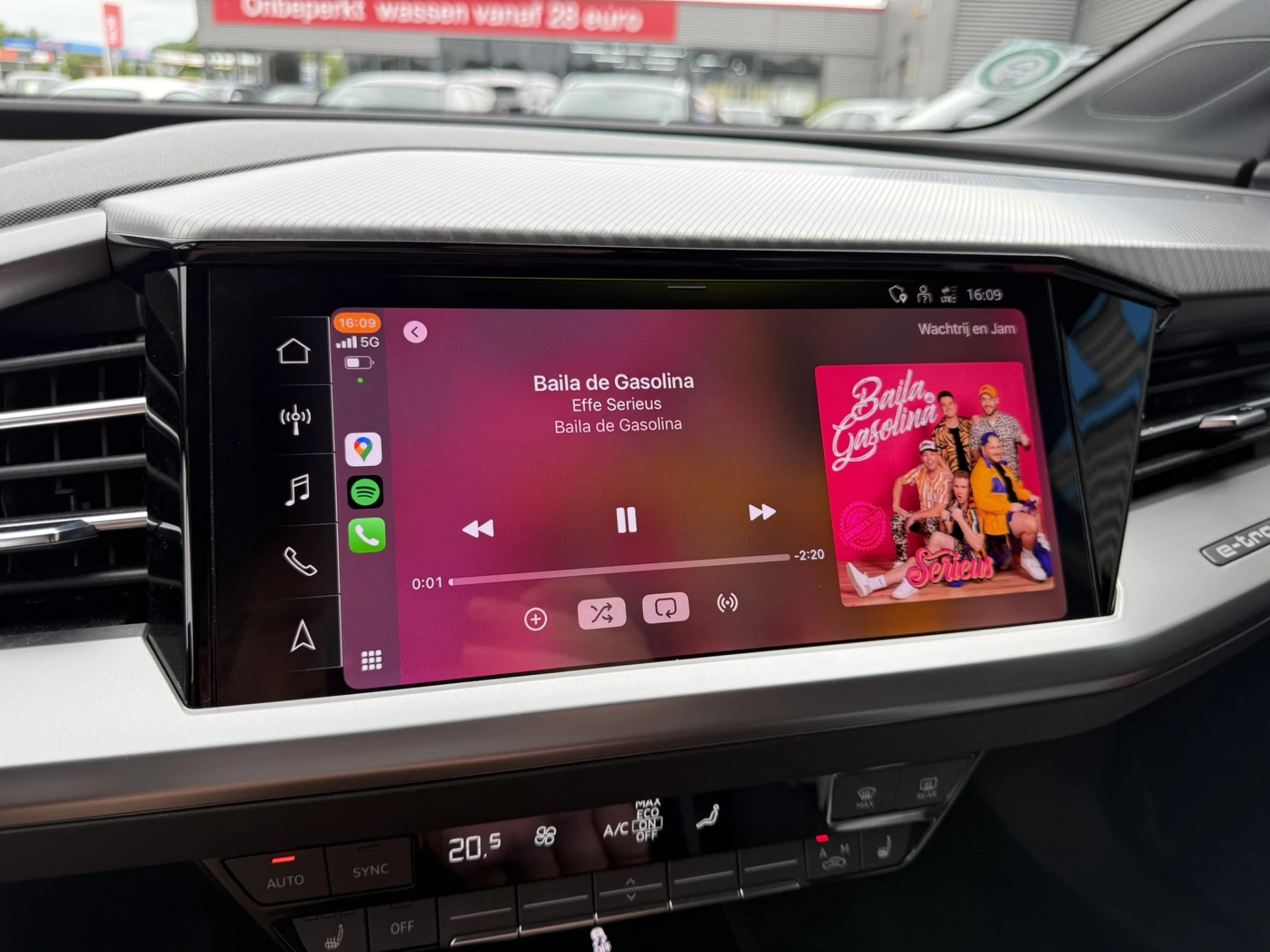Hoofdafbeelding Audi Q4 e-tron