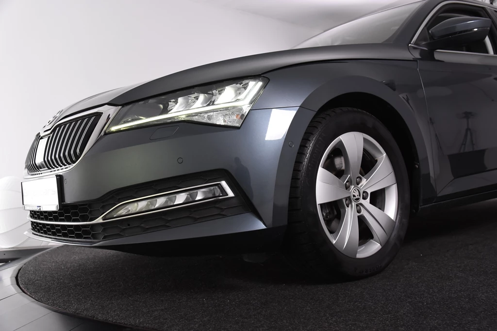 Hoofdafbeelding Škoda Superb