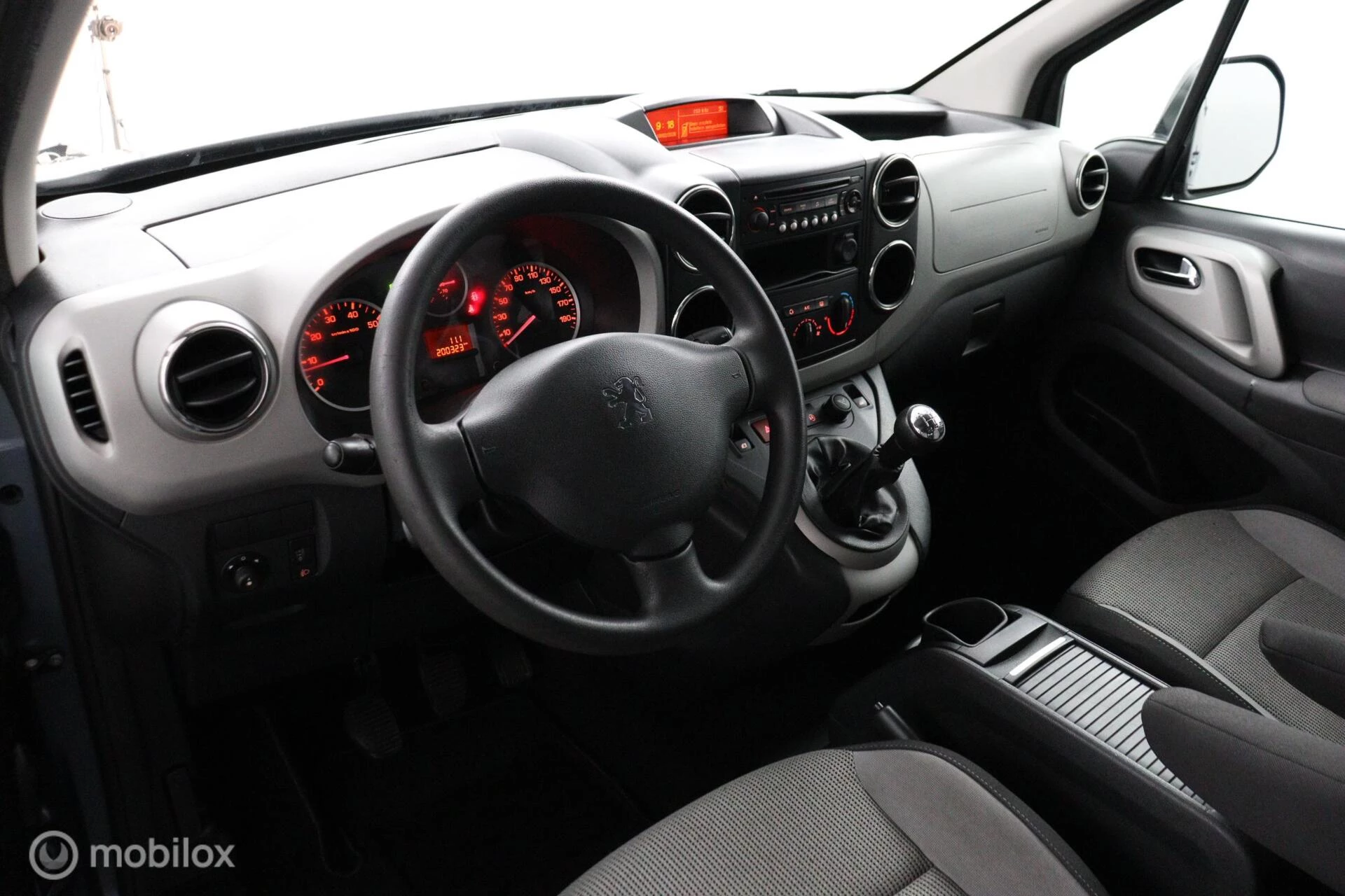 Hoofdafbeelding Peugeot Partner