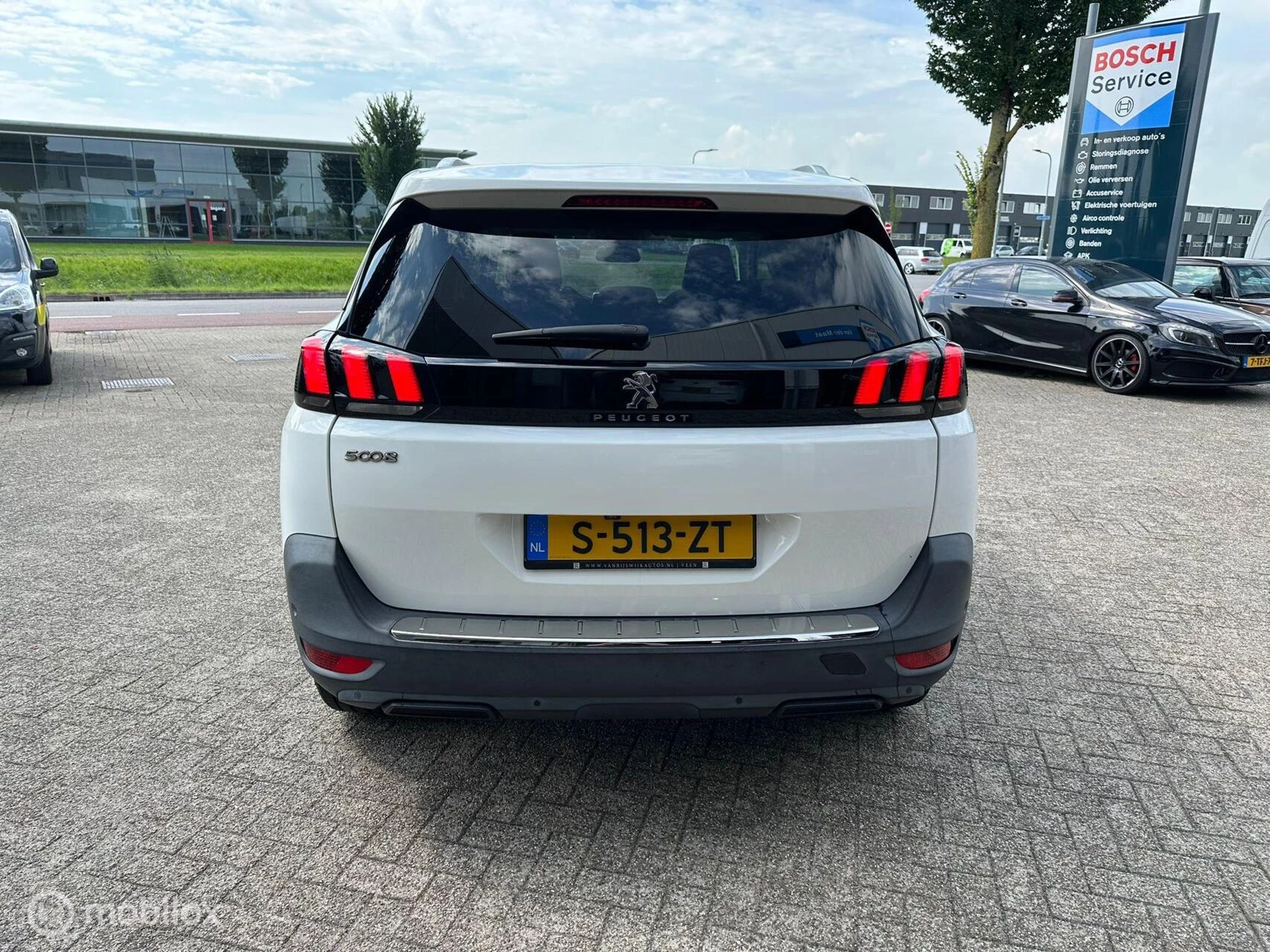 Hoofdafbeelding Peugeot 5008