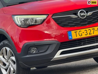 Opel Crossland X 1.2 Turbo Innovation - Red/Mineral Black - Nav/Clima/Carplay