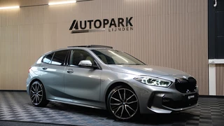 BMW 1-serie BMW 1-serie 118i High Executive M Sport/Panoramadak/Harman/Kardon/BMW garantie/Sfeerverlichting/Carplay/Vol!