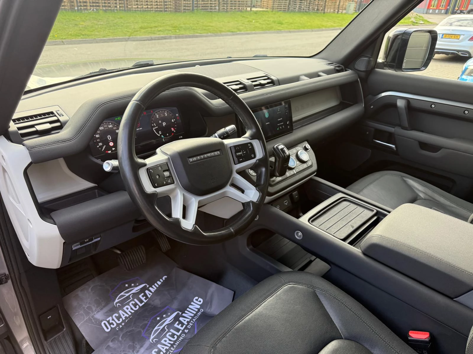 Hoofdafbeelding Land Rover Defender