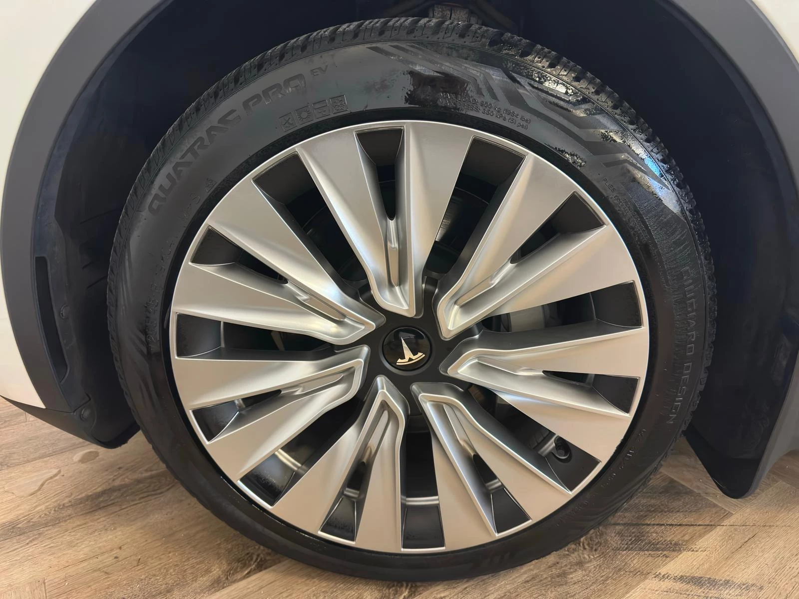 Hoofdafbeelding Tesla Model Y