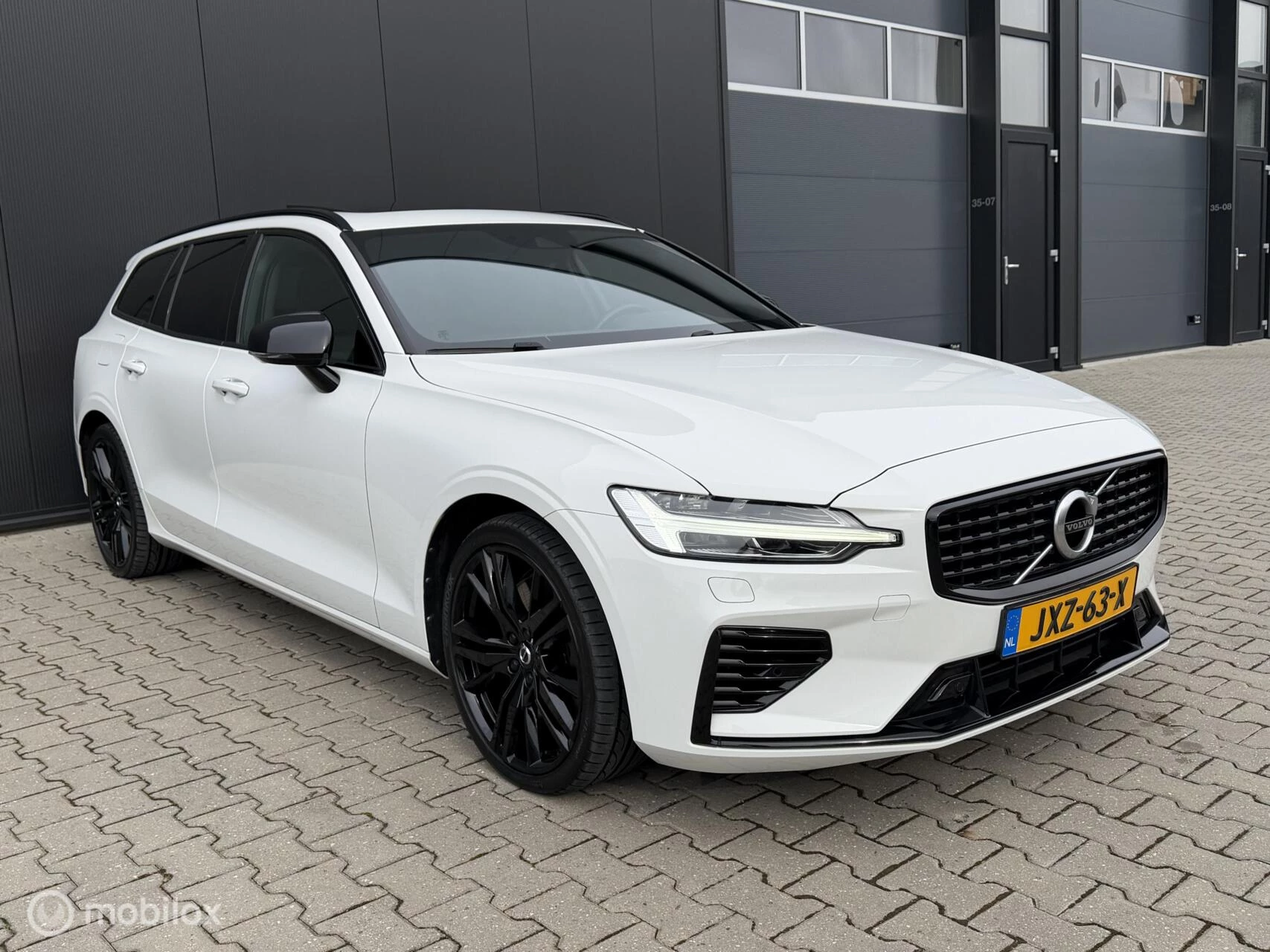 Hoofdafbeelding Volvo V60