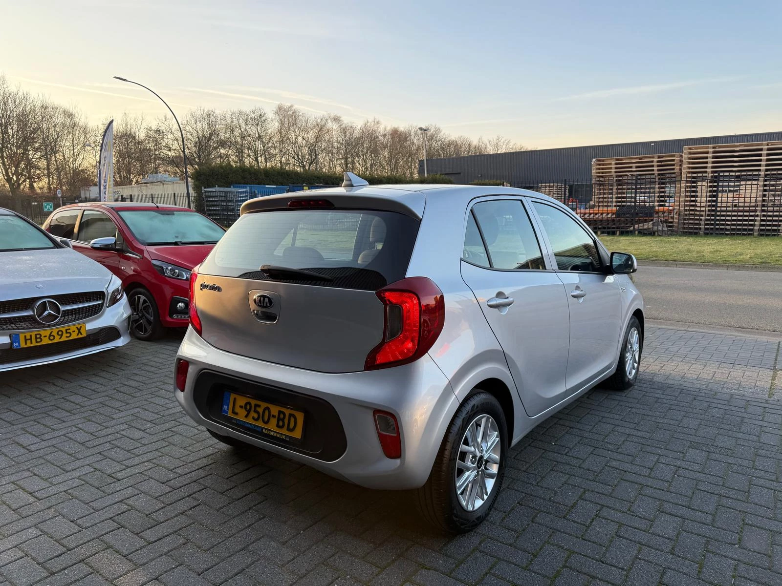 Hoofdafbeelding Kia Picanto