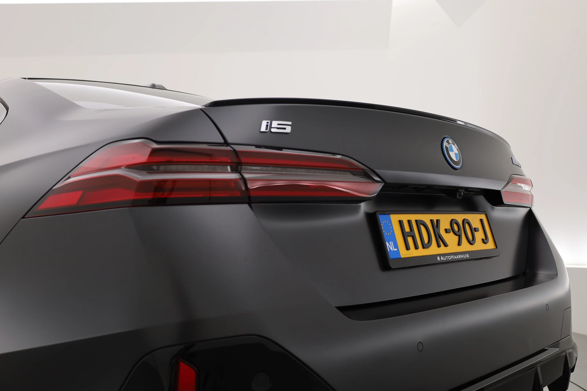Hoofdafbeelding BMW i5