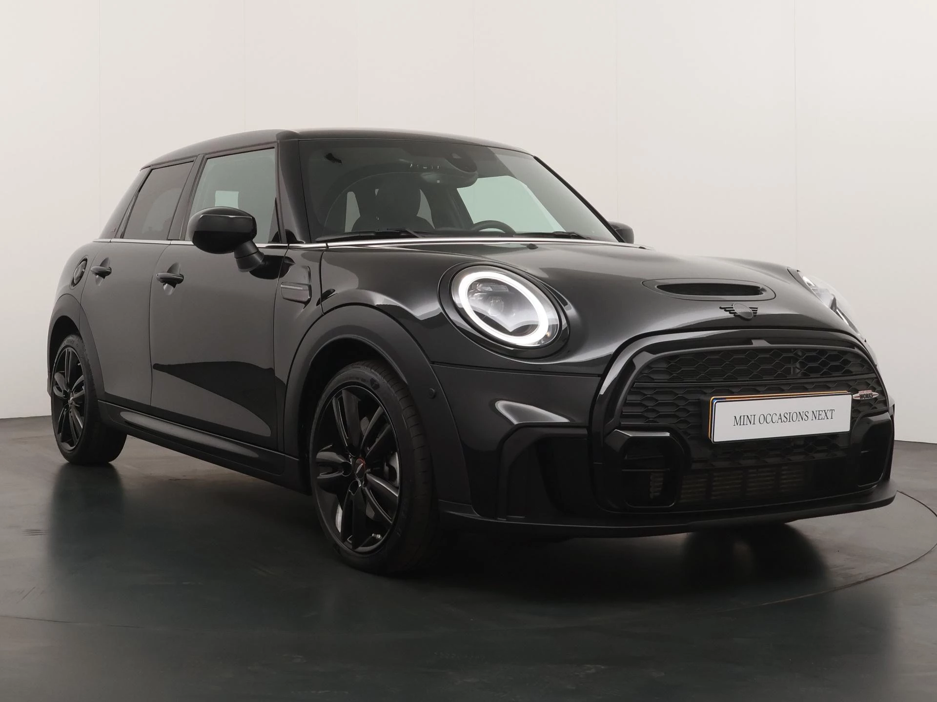 Hoofdafbeelding MINI 5-deurs
