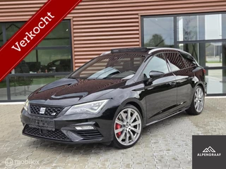 Hoofdafbeelding SEAT Leon Seat Leon ST 2.0 TSI CUPRA 300 Performance|Pano|Keyless|Camera|Brembo|Leder|Cruise|Carplay|Sound|VOL!|