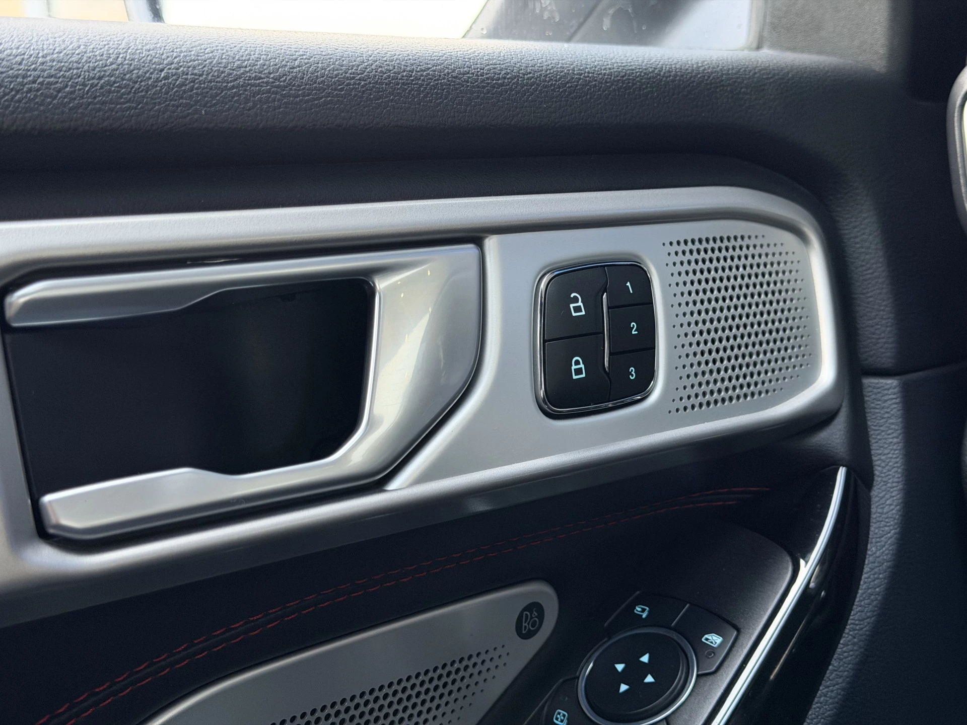 Hoofdafbeelding Ford Explorer