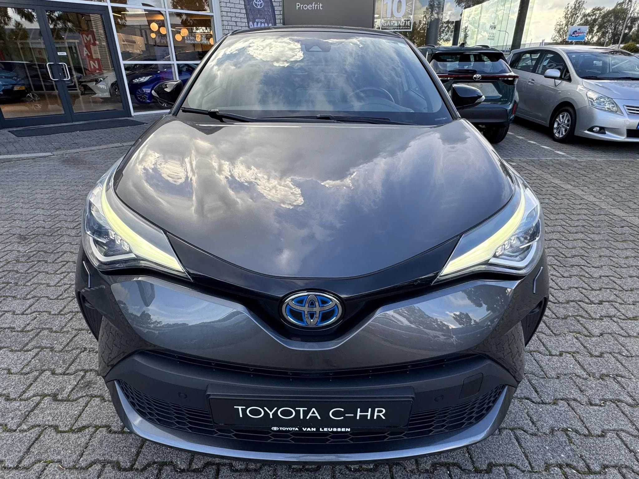 Hoofdafbeelding Toyota C-HR