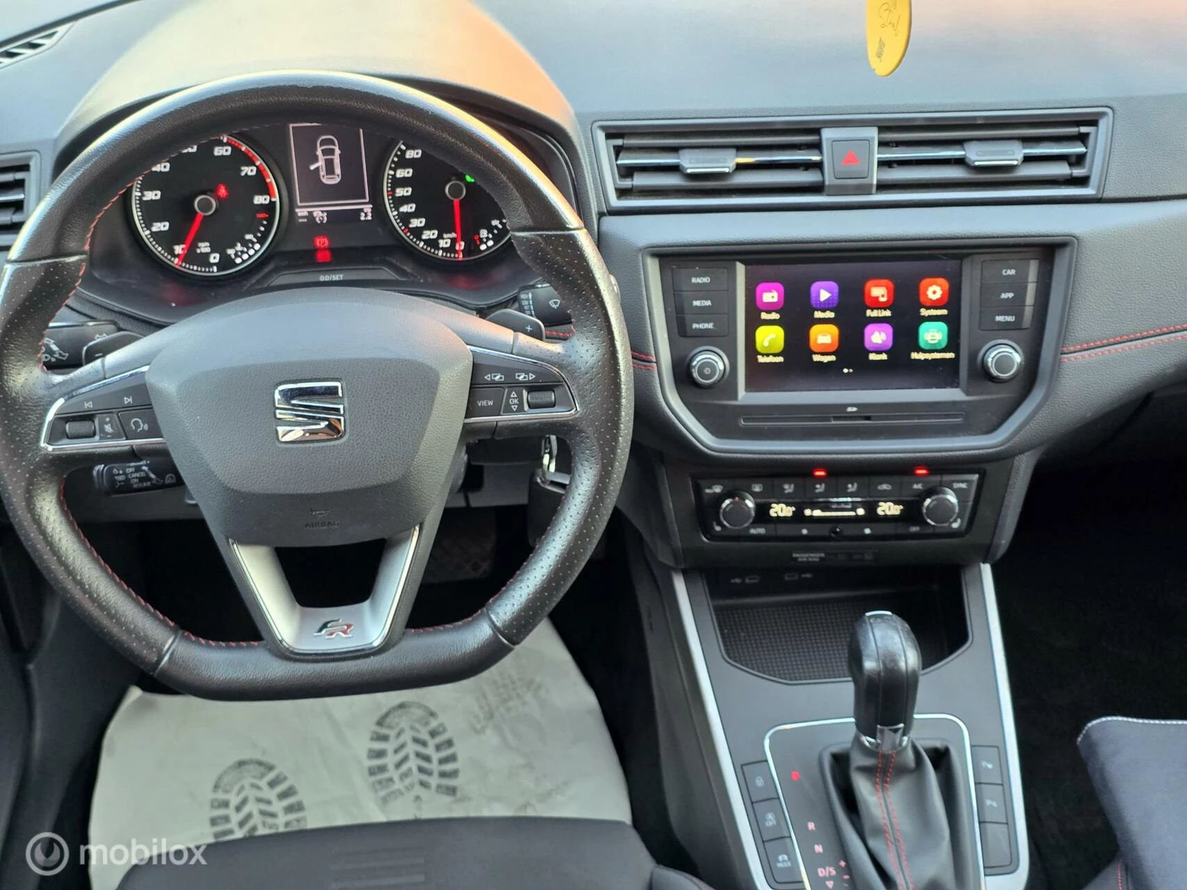 Hoofdafbeelding SEAT Arona