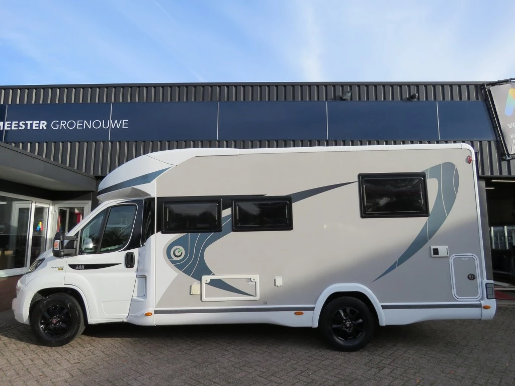 Hoofdafbeelding Chausson 648