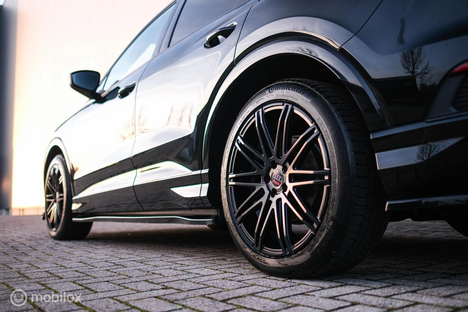 Hoofdafbeelding Audi Q4 e-tron