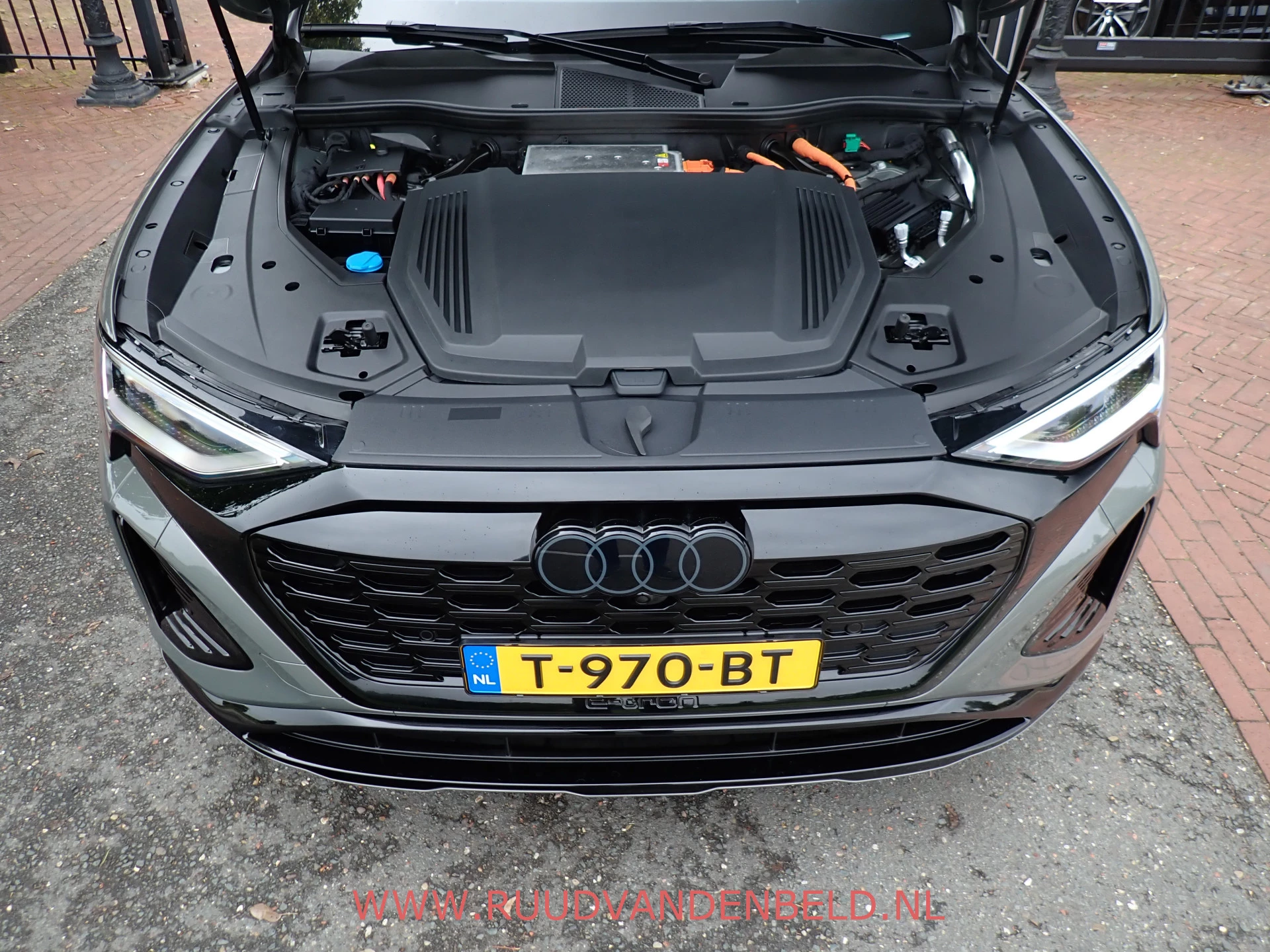 Hoofdafbeelding Audi Q8 e-tron