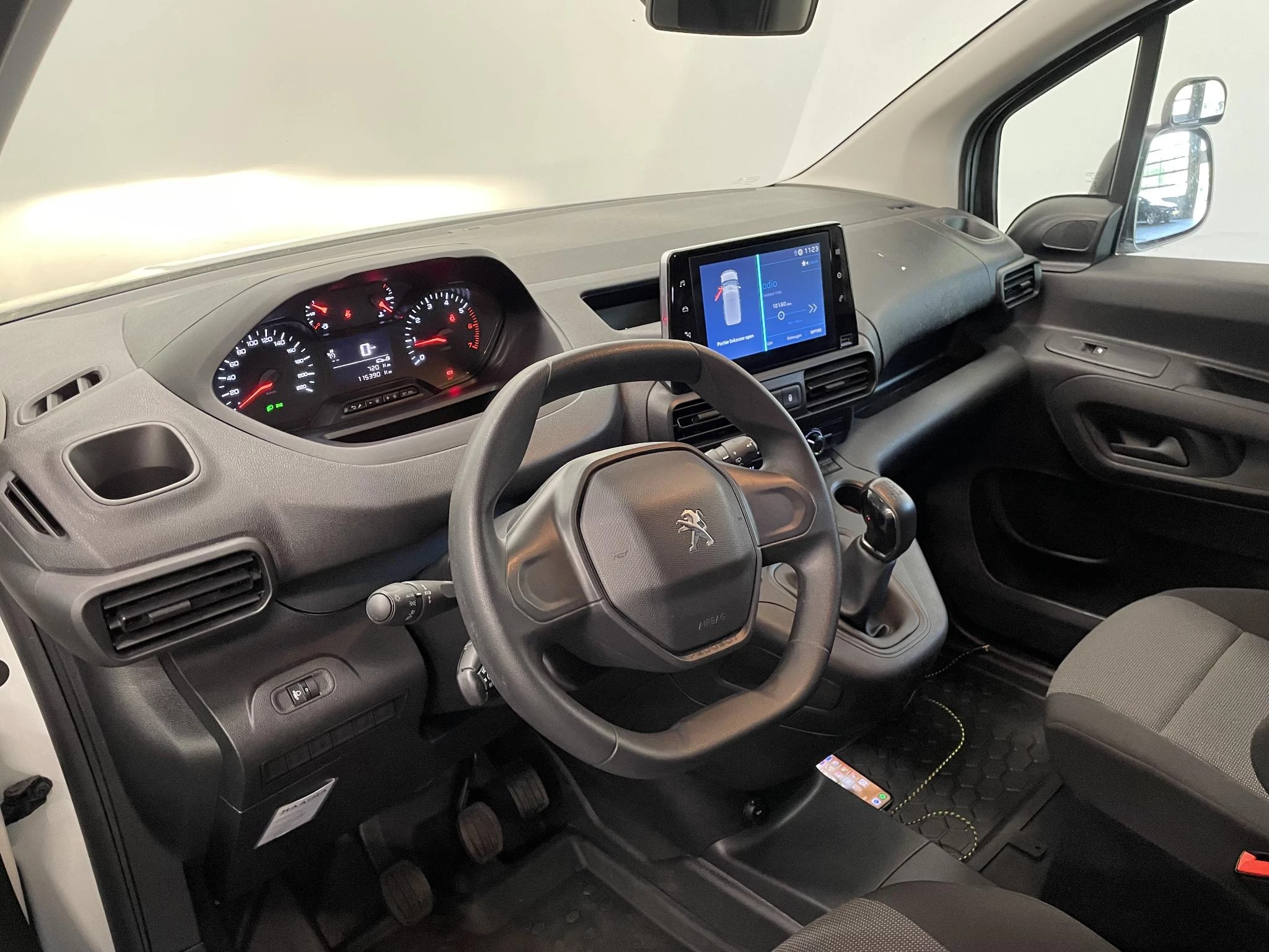 Hoofdafbeelding Peugeot Partner