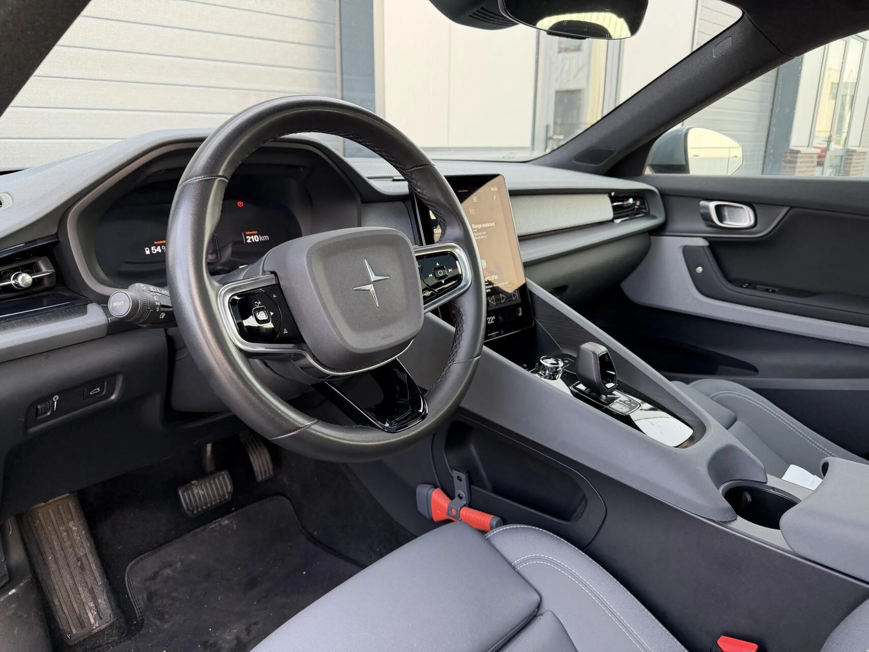 Hoofdafbeelding Polestar 2