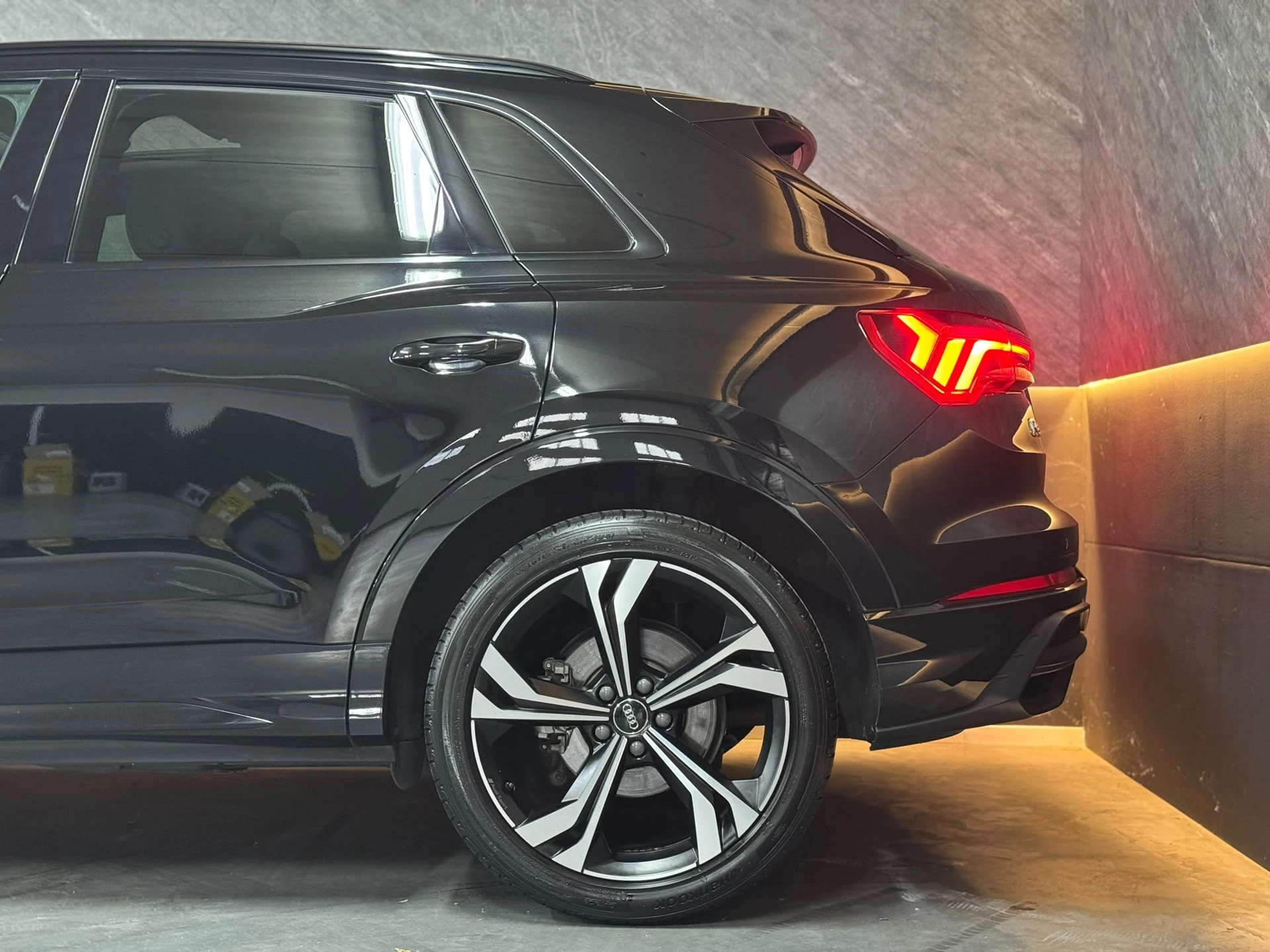 Hoofdafbeelding Audi Q3