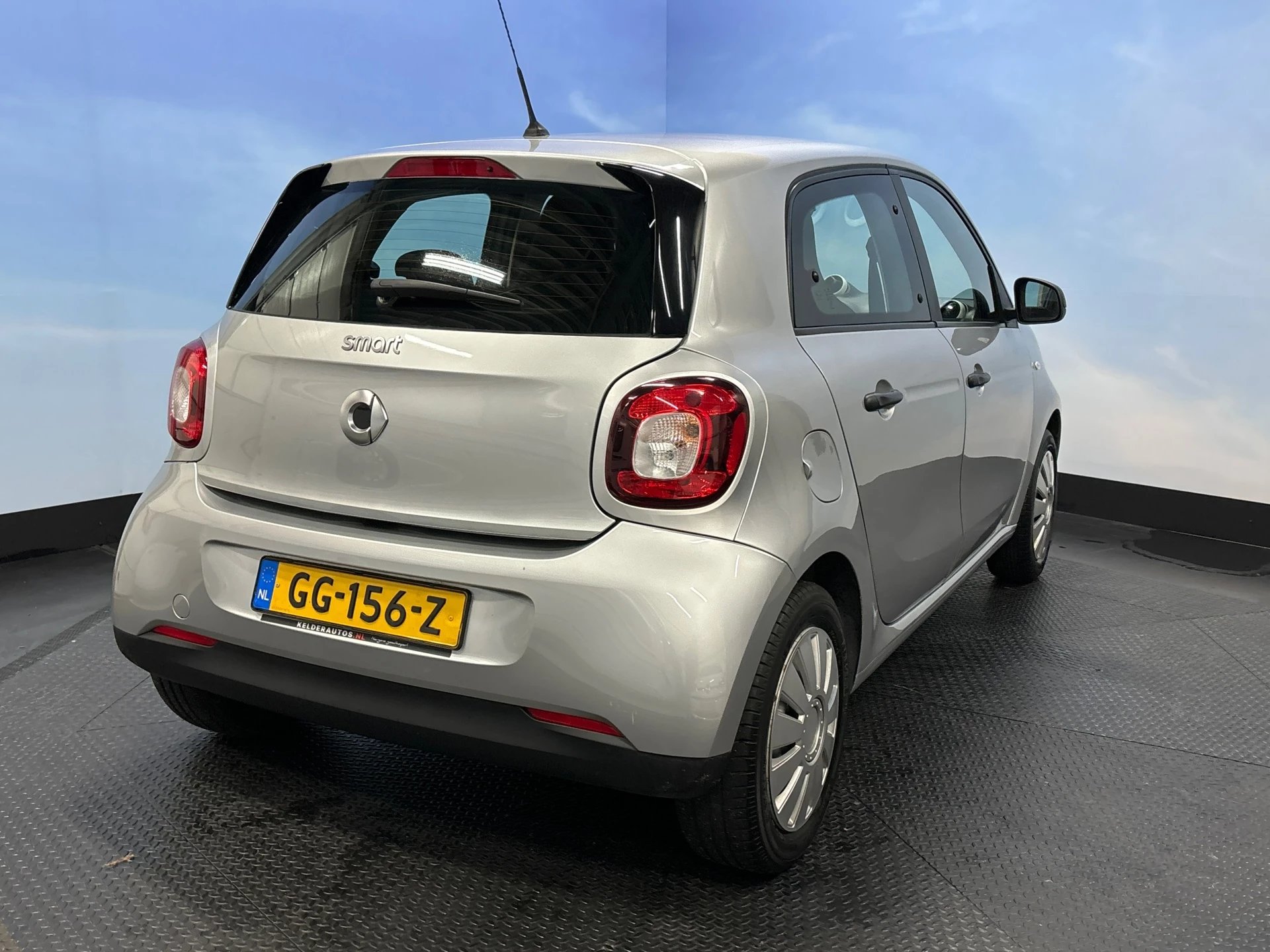 Hoofdafbeelding Smart Forfour