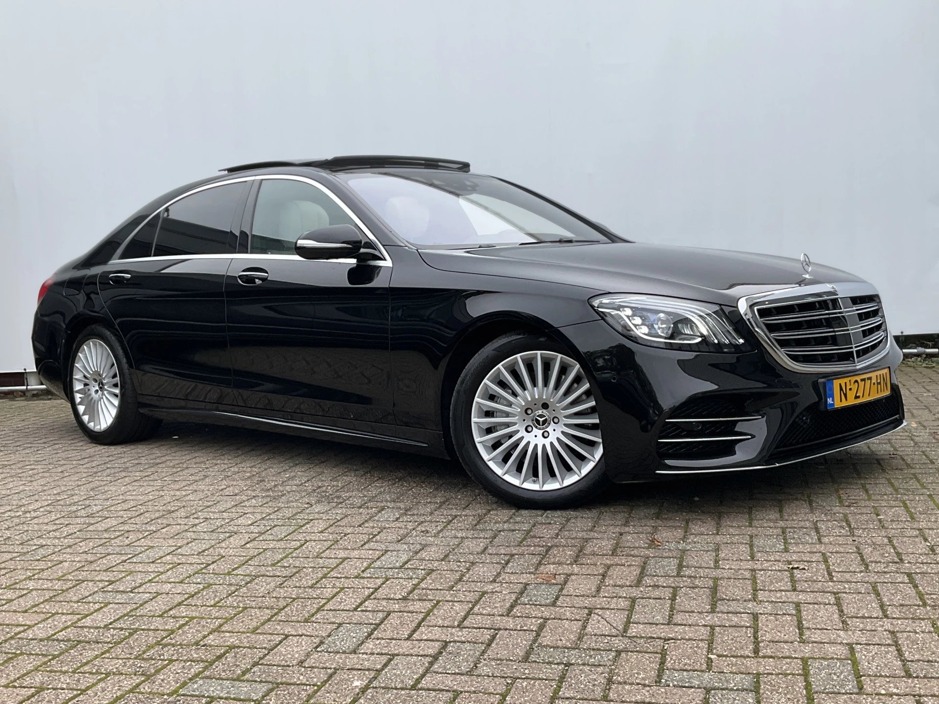 Hoofdafbeelding Mercedes-Benz S-Klasse