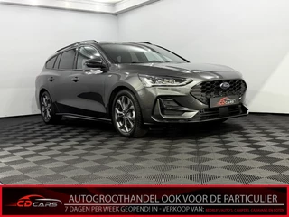 Ford Focus 1.0 EcoBoost Hybrid ST Line Style Camera, Navi, Keyless start, Cruise control, Rijstrook correctie, A start stop, Lichtmetalen velgen, 1 jar garantie