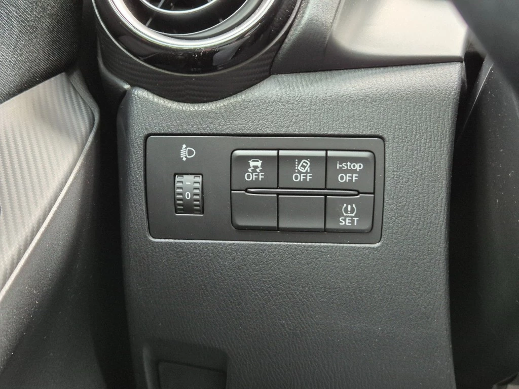 Hoofdafbeelding Mazda 2
