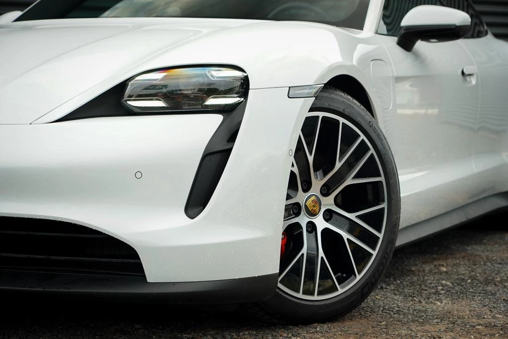 Hoofdafbeelding Porsche Taycan