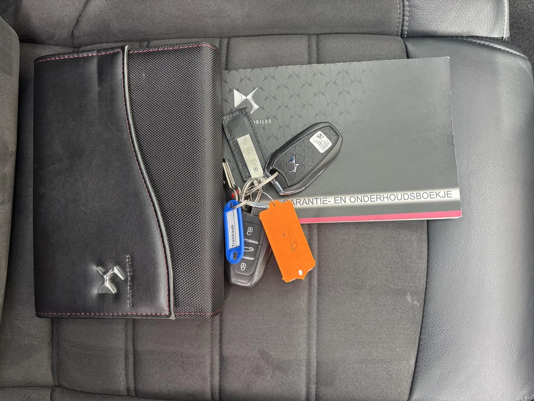 Hoofdafbeelding DS DS 5