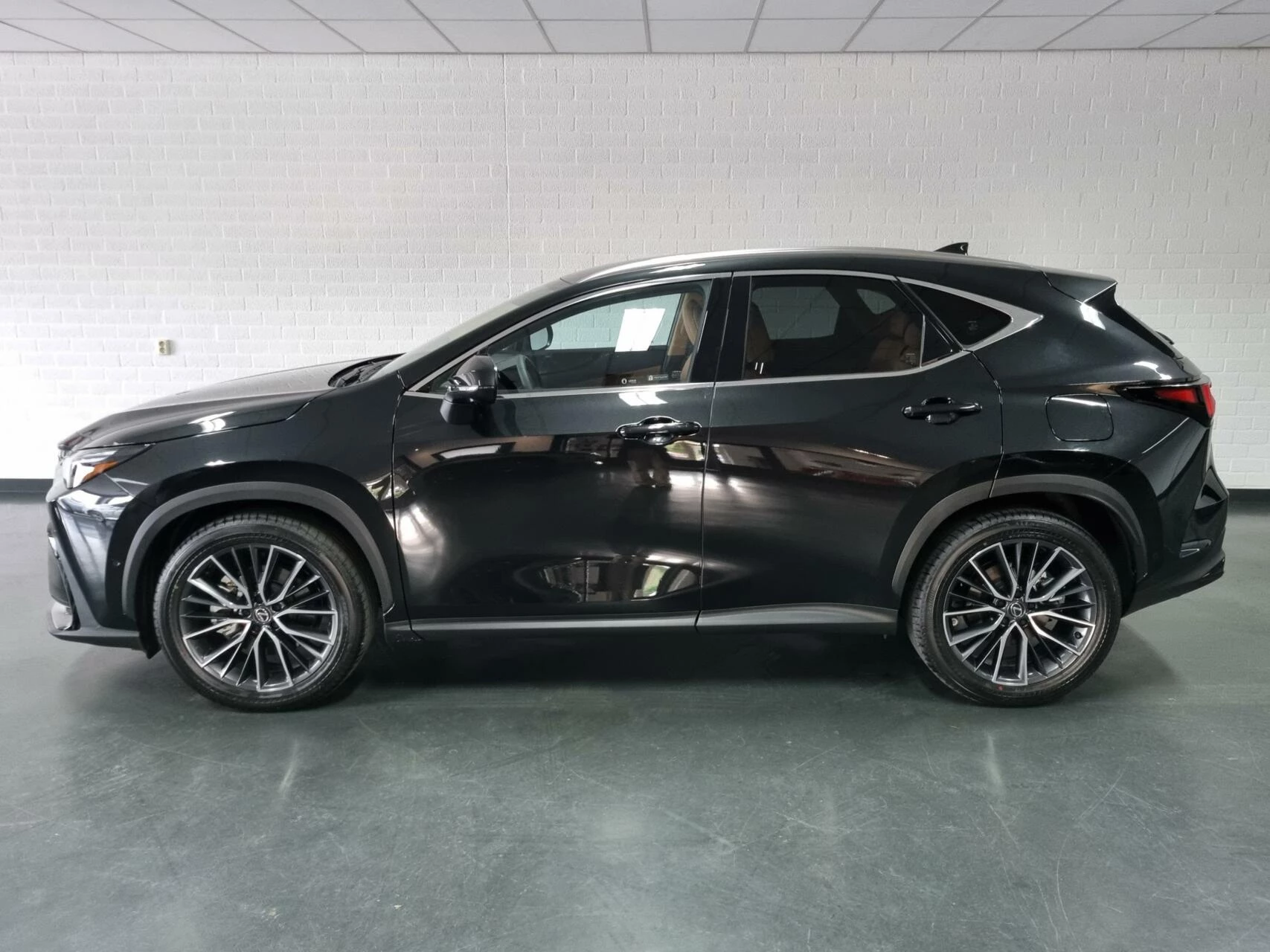 Hoofdafbeelding Lexus NX