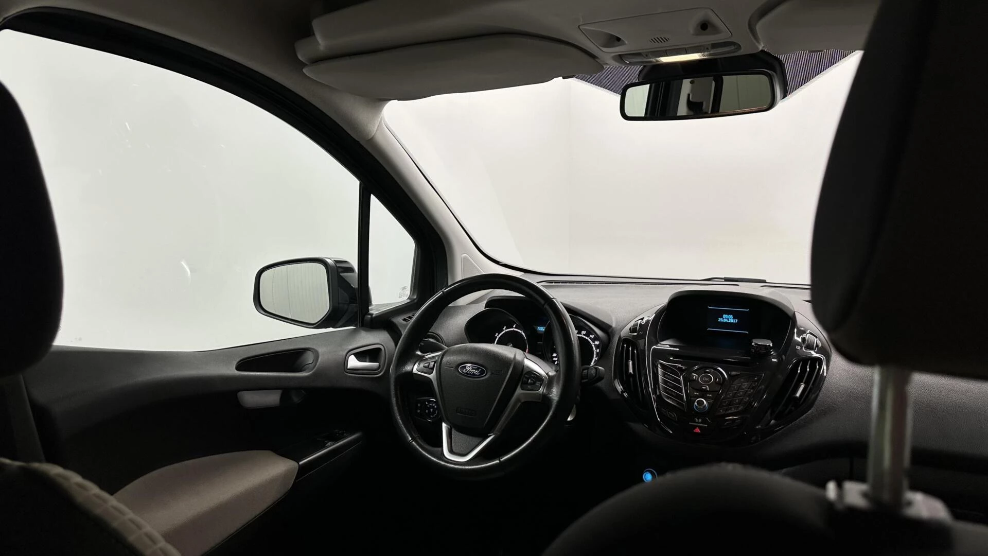 Hoofdafbeelding Ford Tourneo Courier