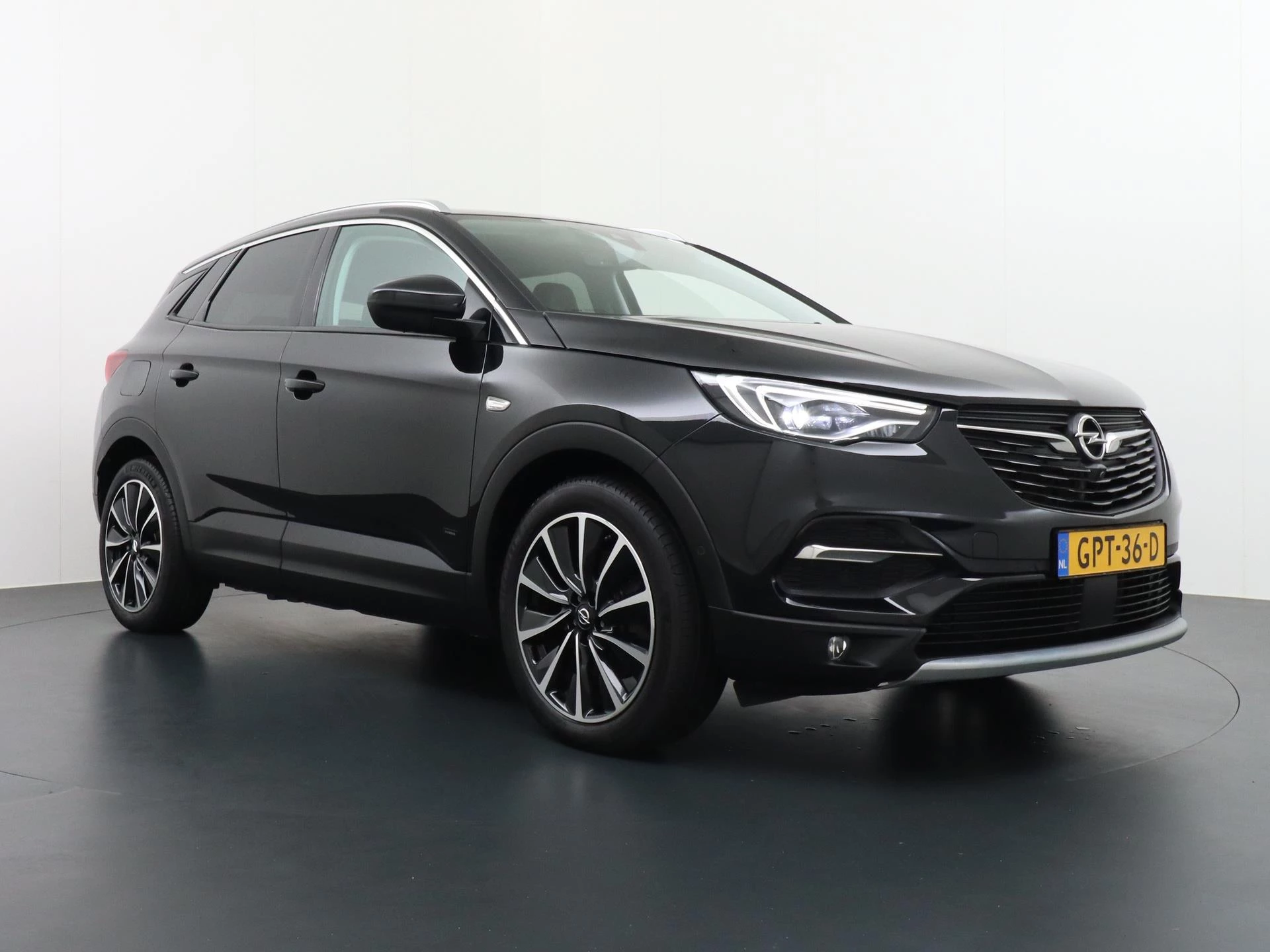 Hoofdafbeelding Opel Grandland X