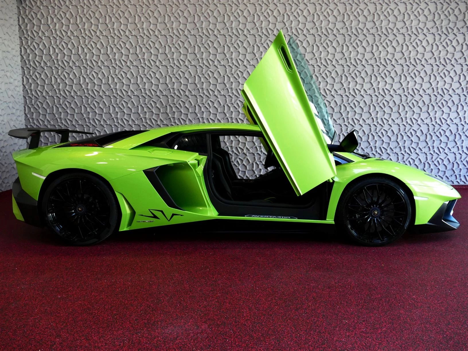 Hoofdafbeelding Lamborghini Aventador