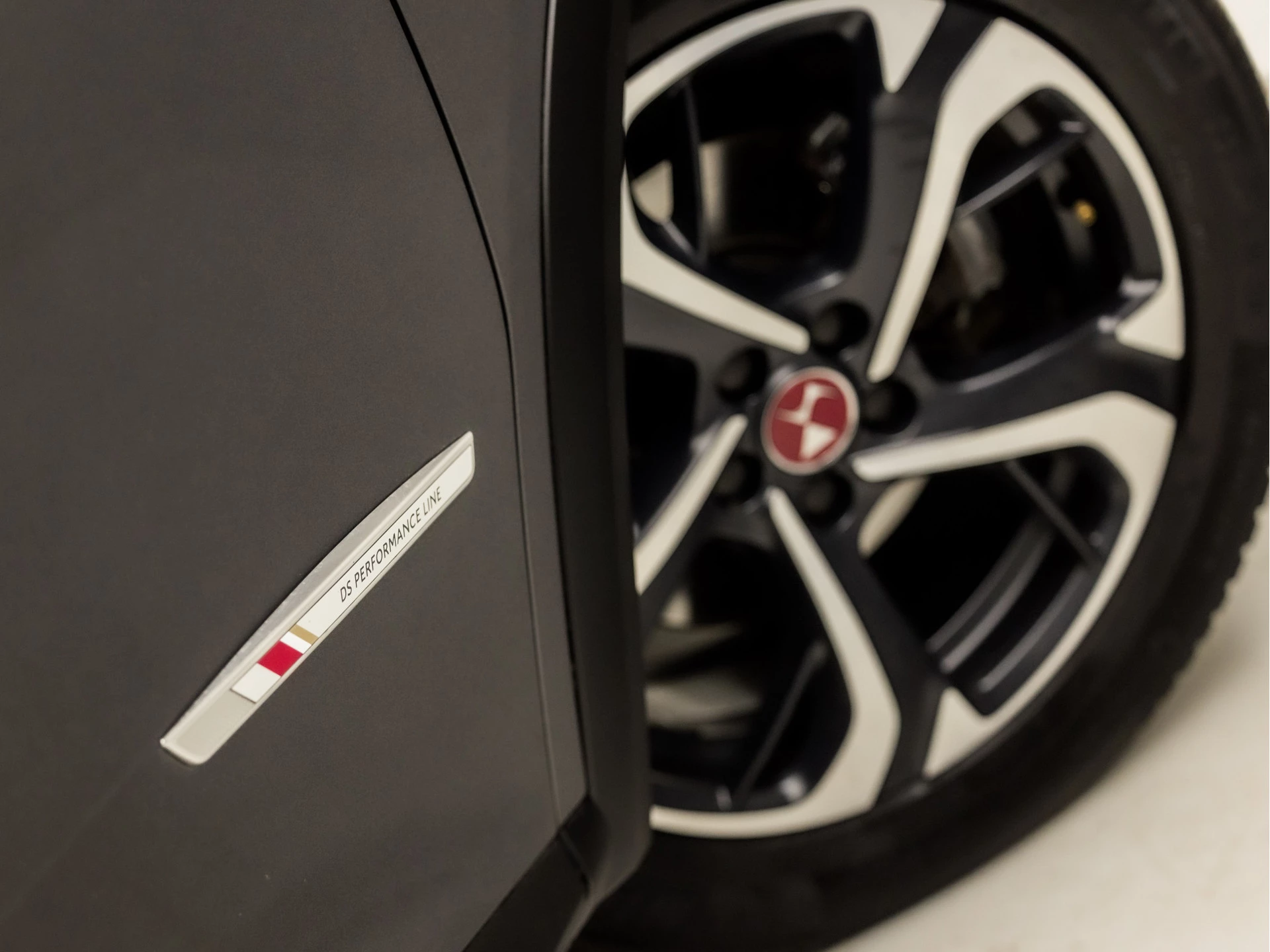 Hoofdafbeelding DS DS 7