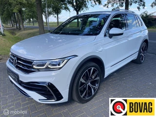 Hoofdafbeelding Volkswagen Tiguan Volkswagen Tiguan 1.4 TSI eHybrid 3 x R-Line I Leder | Camera I Trekhaak | Carplay
