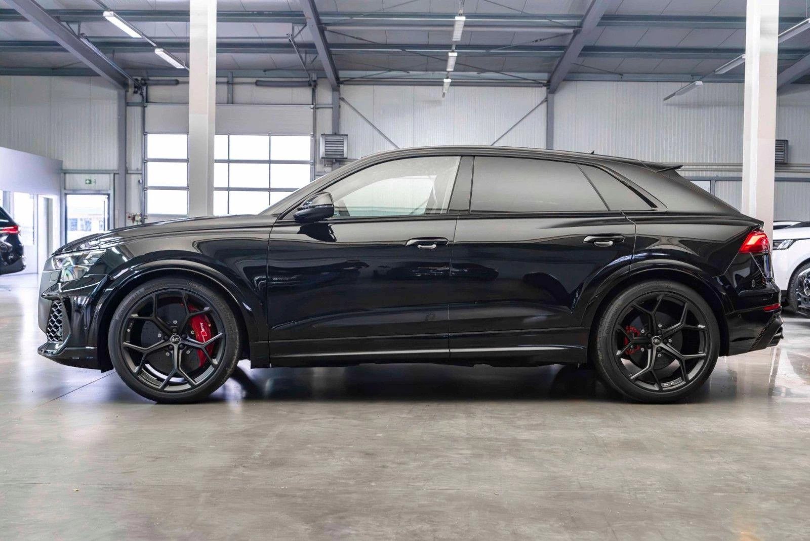 Hoofdafbeelding Audi RSQ8