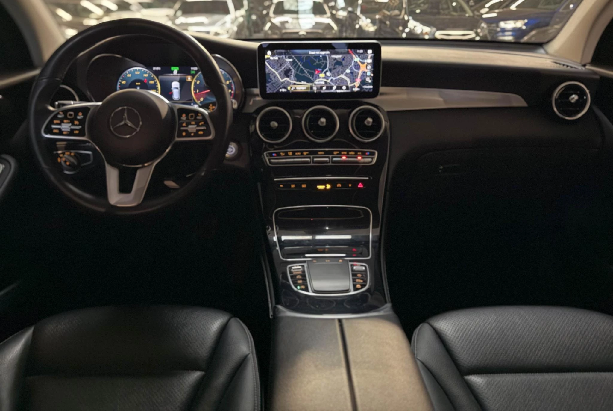 Hoofdafbeelding Mercedes-Benz GLC
