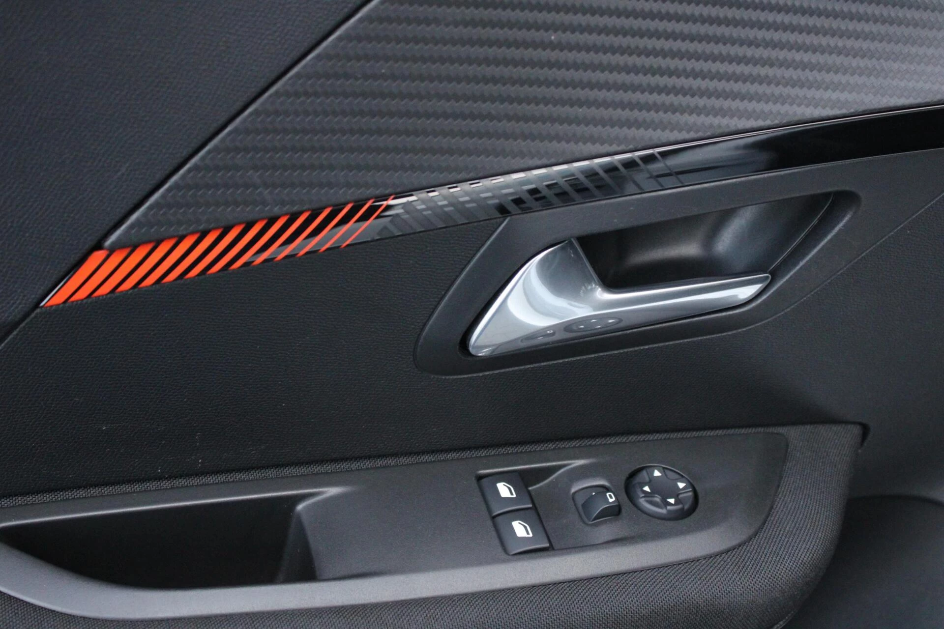 Hoofdafbeelding Peugeot e-208