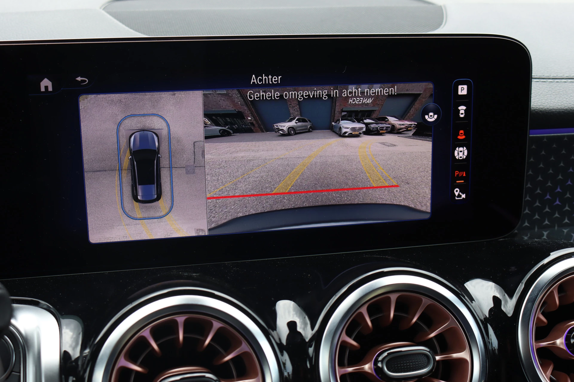 Hoofdafbeelding Mercedes-Benz EQB