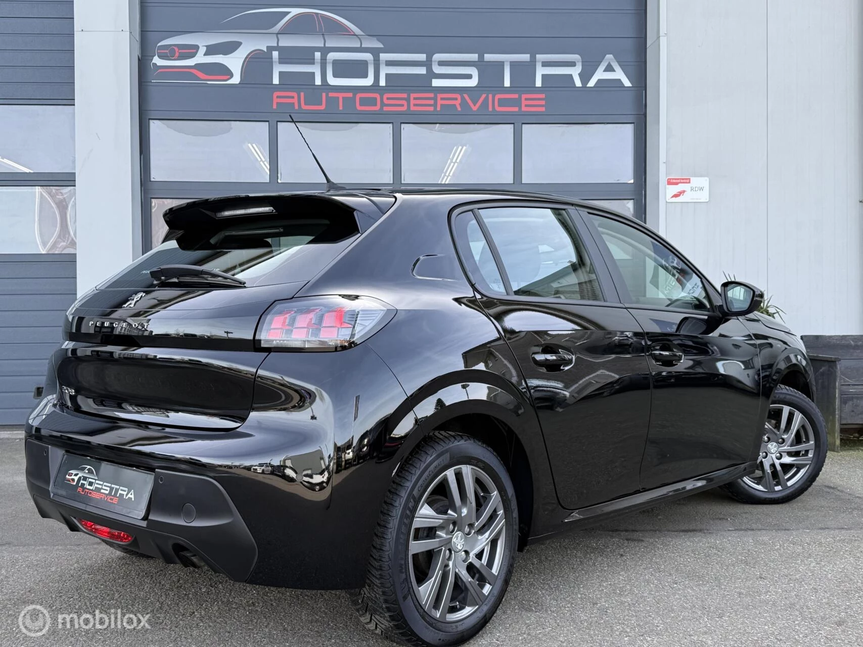 Hoofdafbeelding Peugeot 208