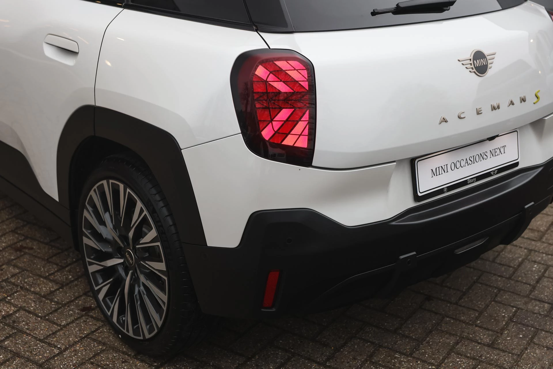 Hoofdafbeelding MINI Aceman