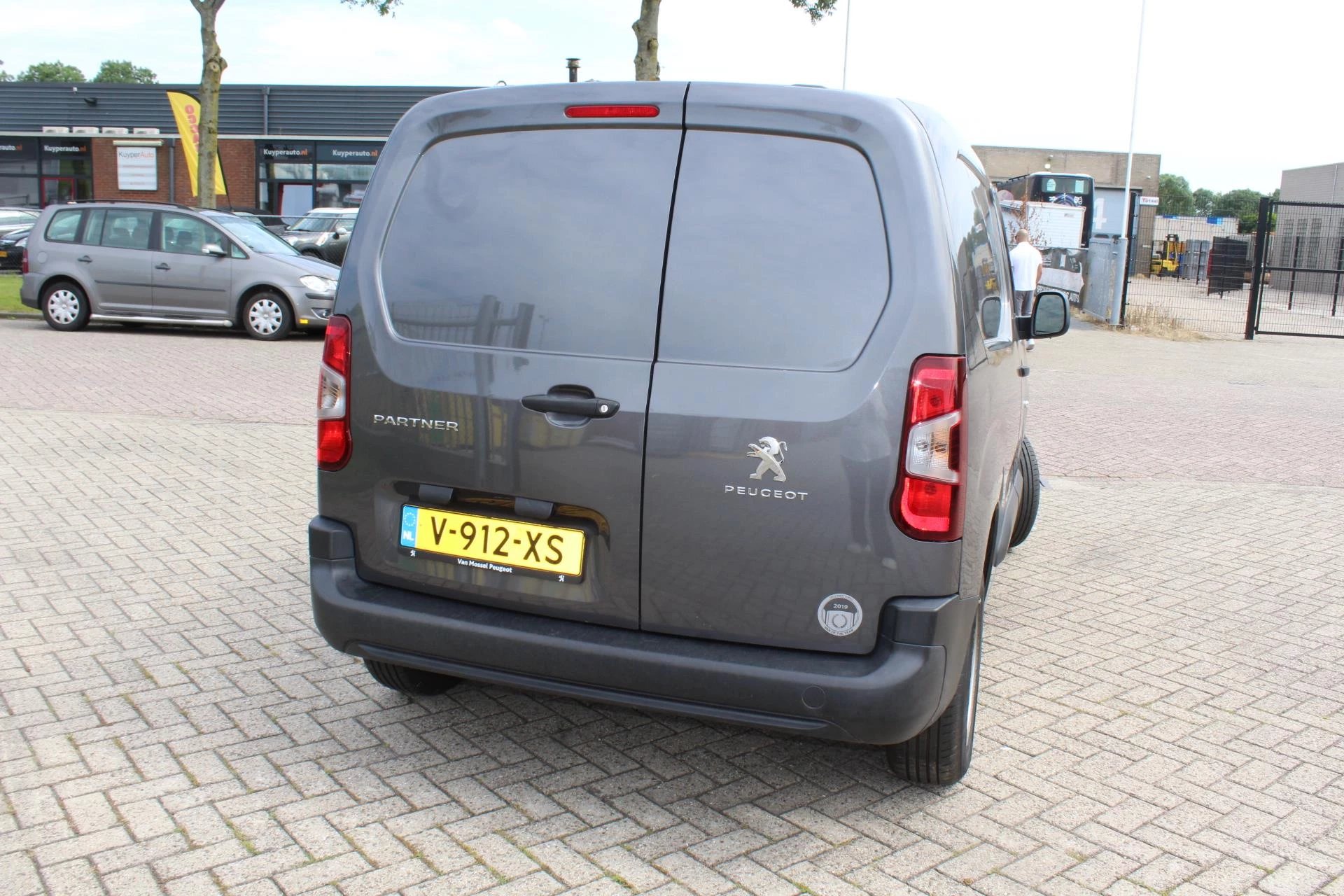 Hoofdafbeelding Peugeot Partner