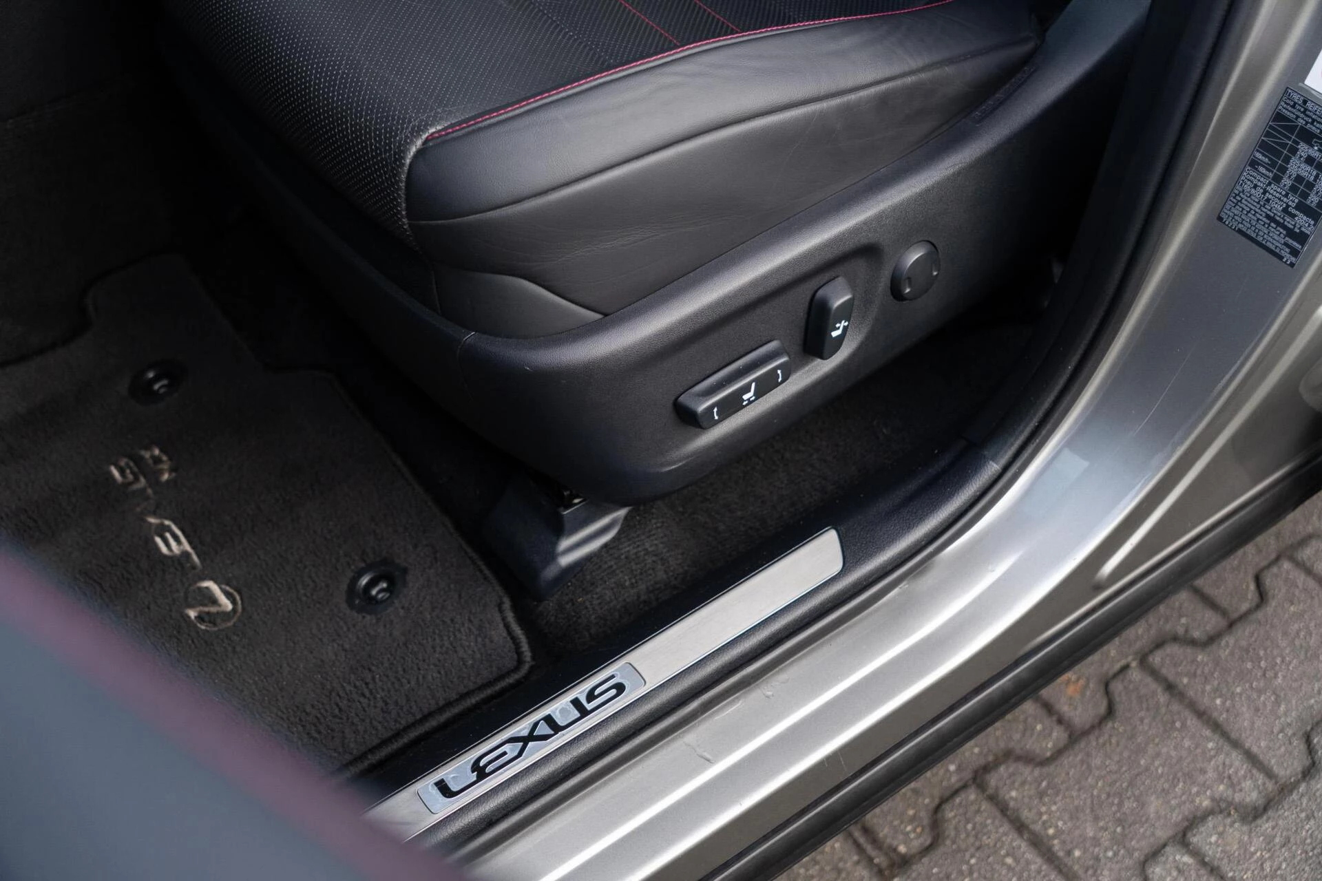 Hoofdafbeelding Lexus NX