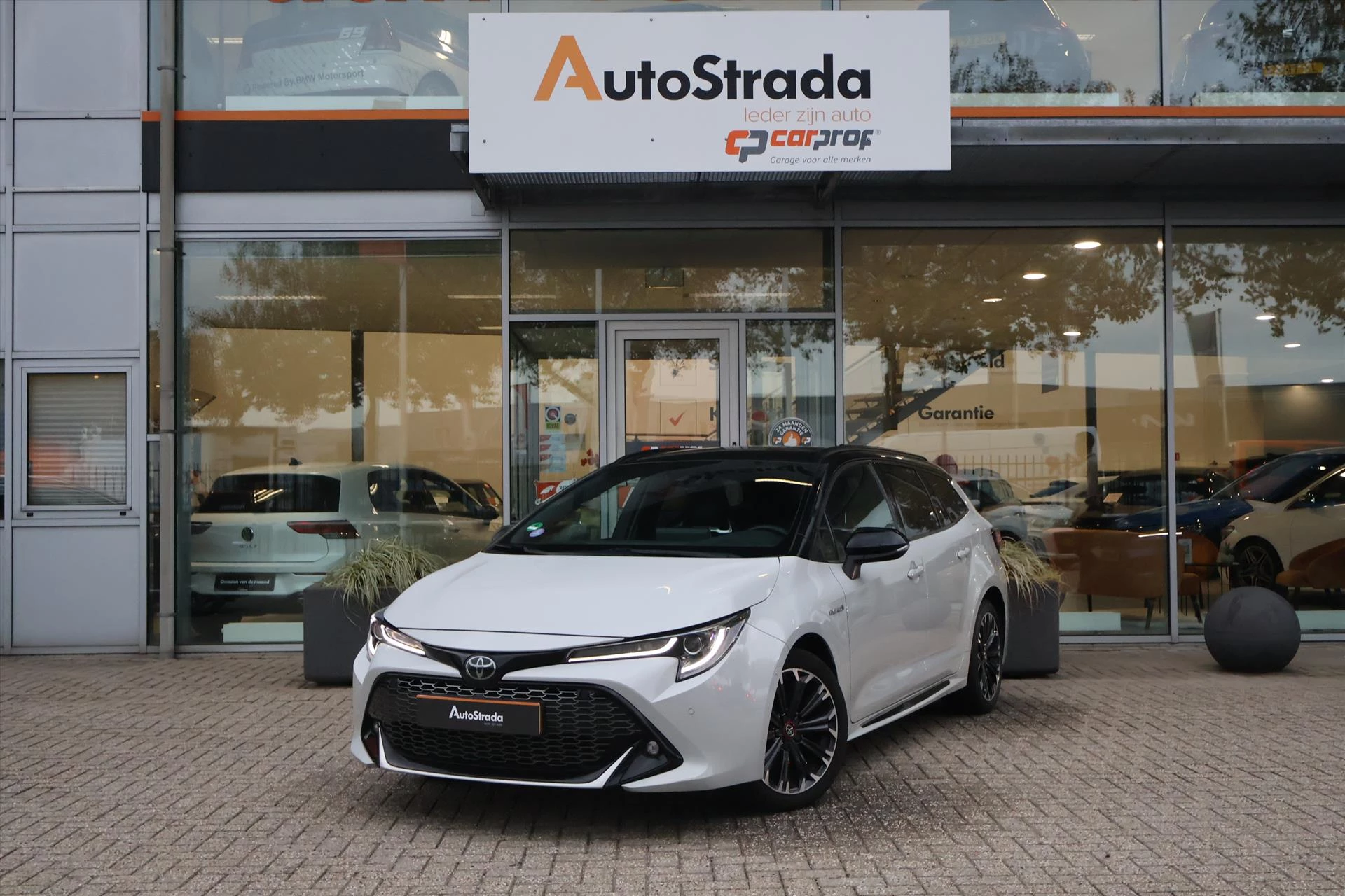 Hoofdafbeelding Toyota Corolla Touring Sports