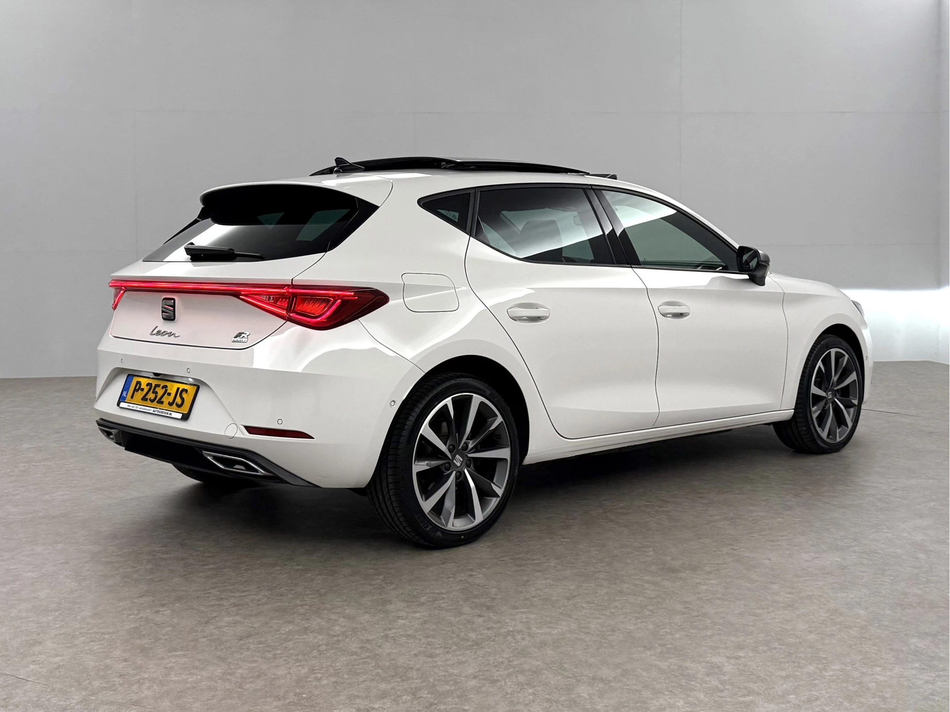 Hoofdafbeelding SEAT Leon