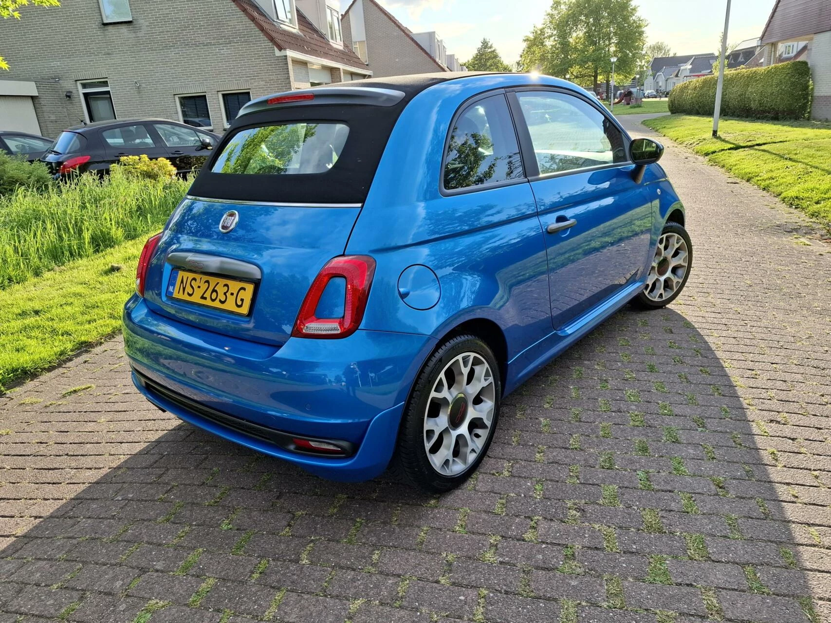 Hoofdafbeelding Fiat 500C